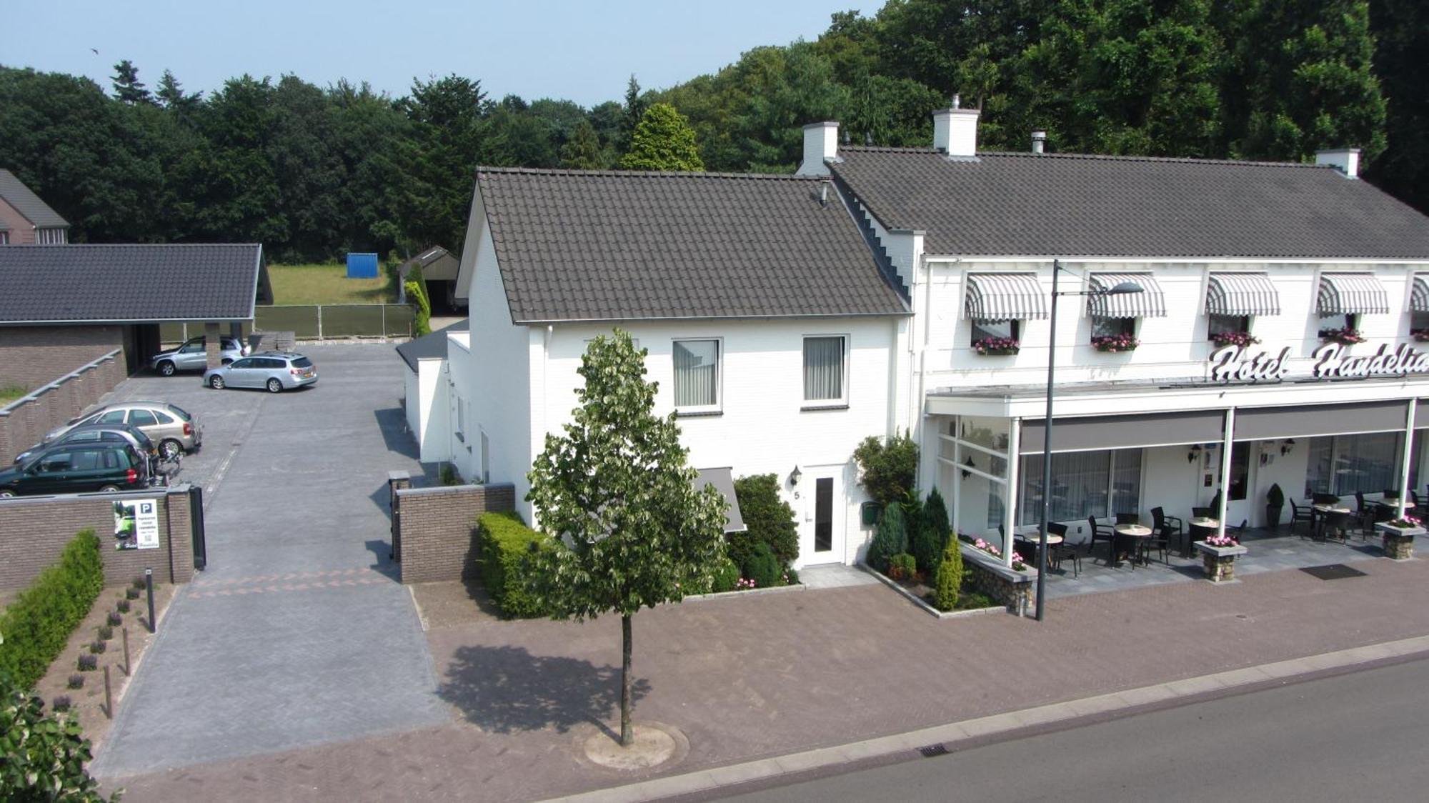 Hotel Handelia Buitenkant foto