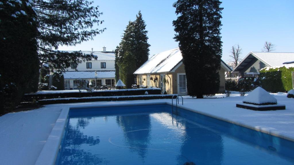 Hotel Handelia Buitenkant foto